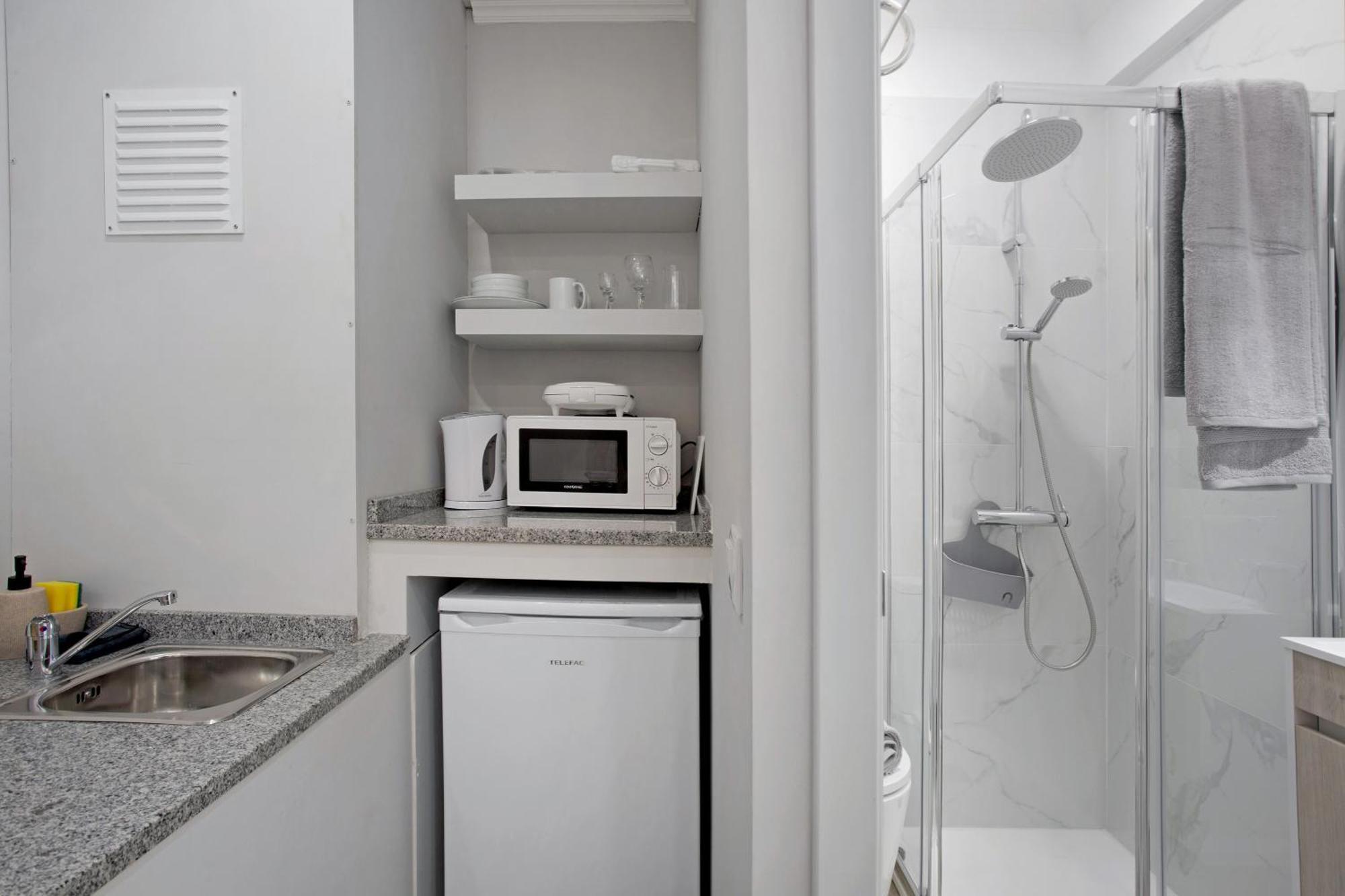 Familia Doria Nobrega T0 Appartement Funchal  Buitenkant foto